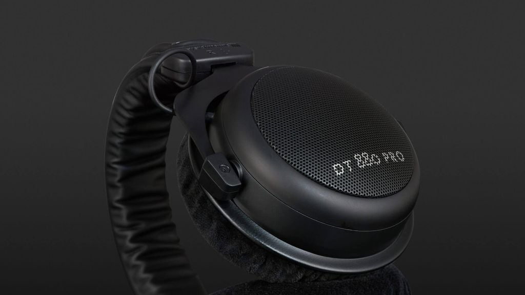 thiet-ke-tinh-te-tai-nghe-beyerdynamic-dt880-pro