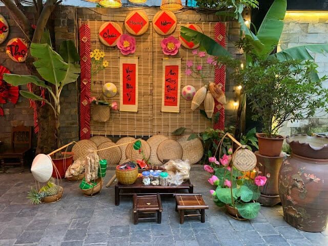 trang-tri-tet-2023-van-phong-sang-trong