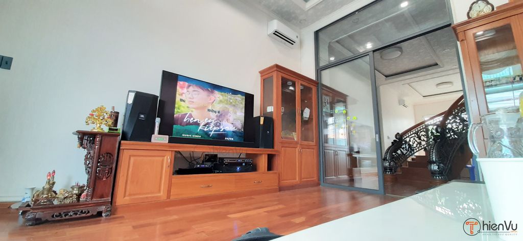 lap dat thi cong bo dan karaoke tva 81