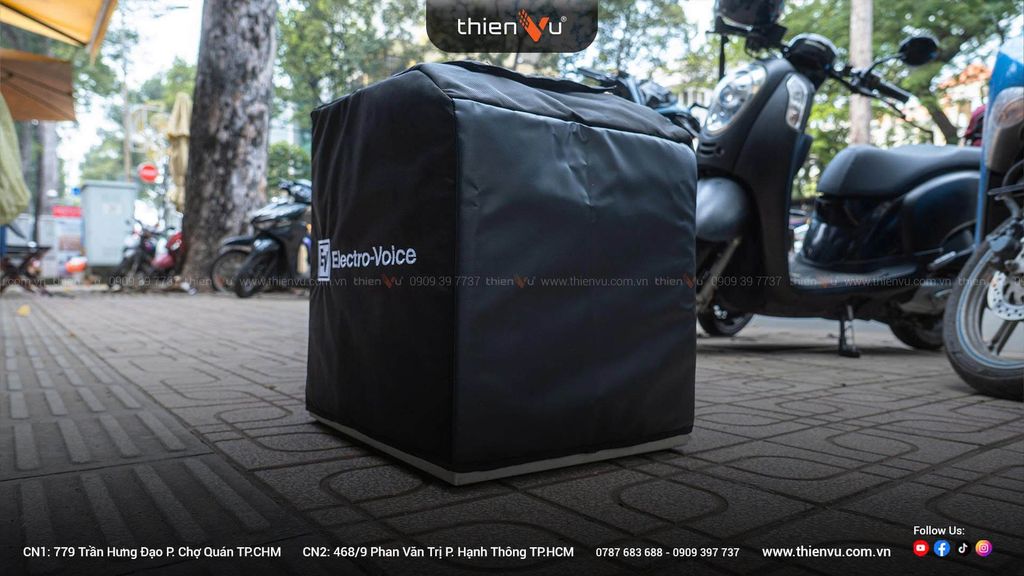 tui-trum-cao-cap-electrovoice-evolve-30m-50m-50-chong-tray