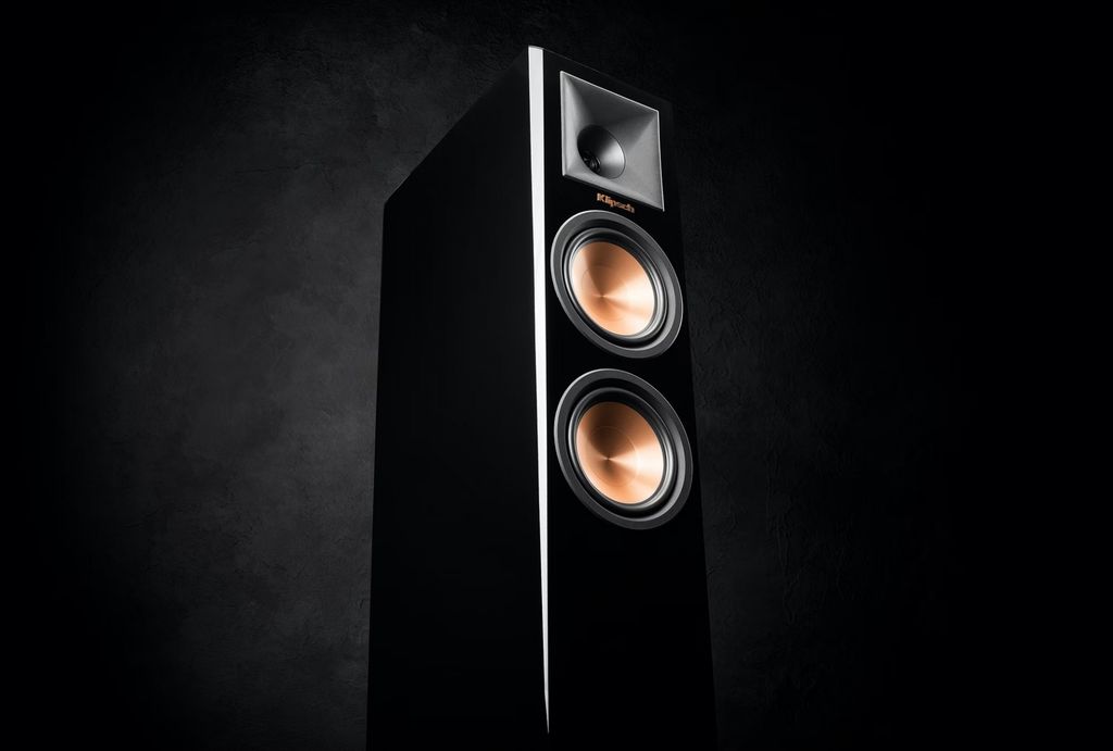 xem-phim-chat-luong-cung-loa-klipsch-rp-260f-chinh-hang