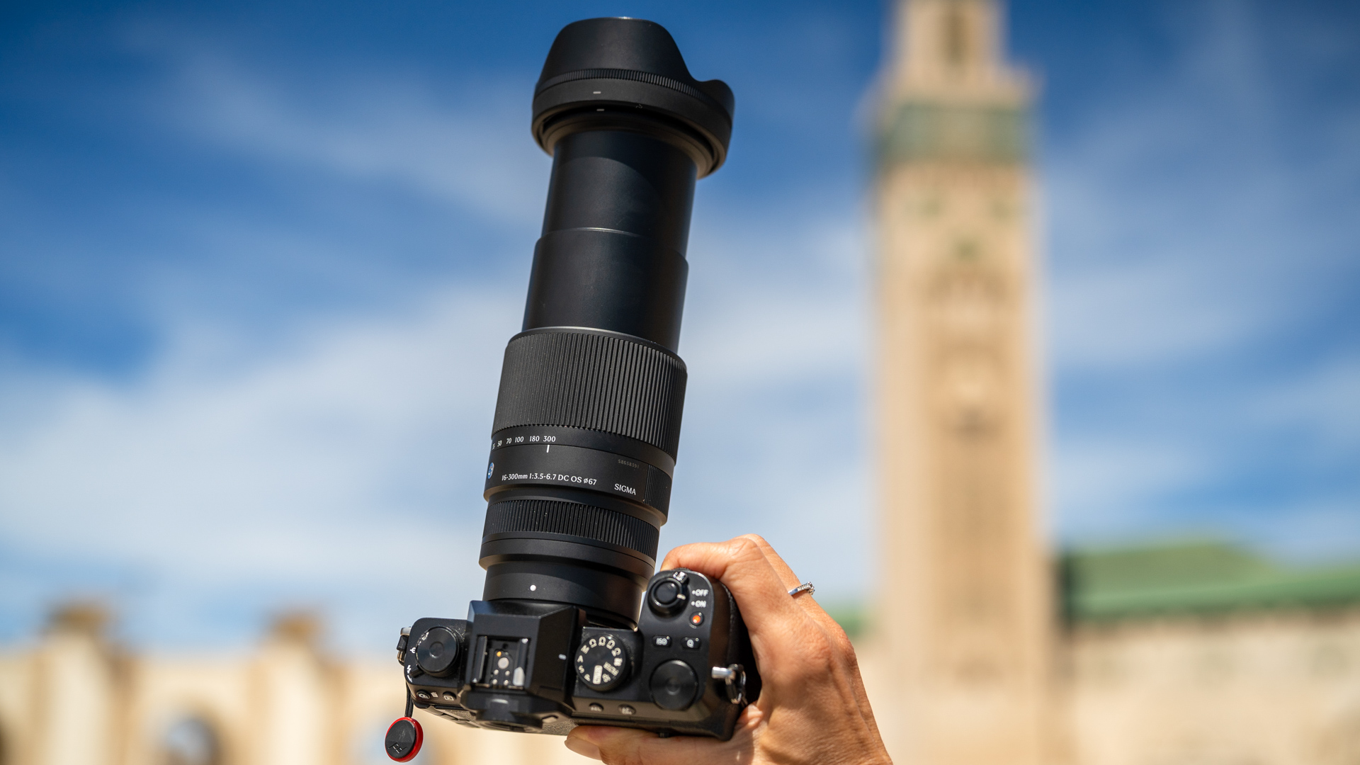 Hệ thống chống rung quang học OS 2 thế hệ mới nhất của Sigma mang lại hiệu quả ổn định hình ảnh