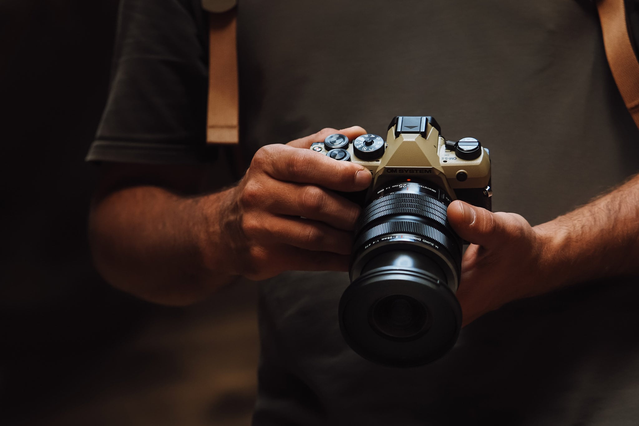 Cải tiến của máy ảnh OM SYSTEM OM-5 Mark II là cổng USB-C thay thế micro USB Cải tiến của máy ảnh OM SYSTEM OM-5 Mark II là cổng USB-C thay thế micro USB