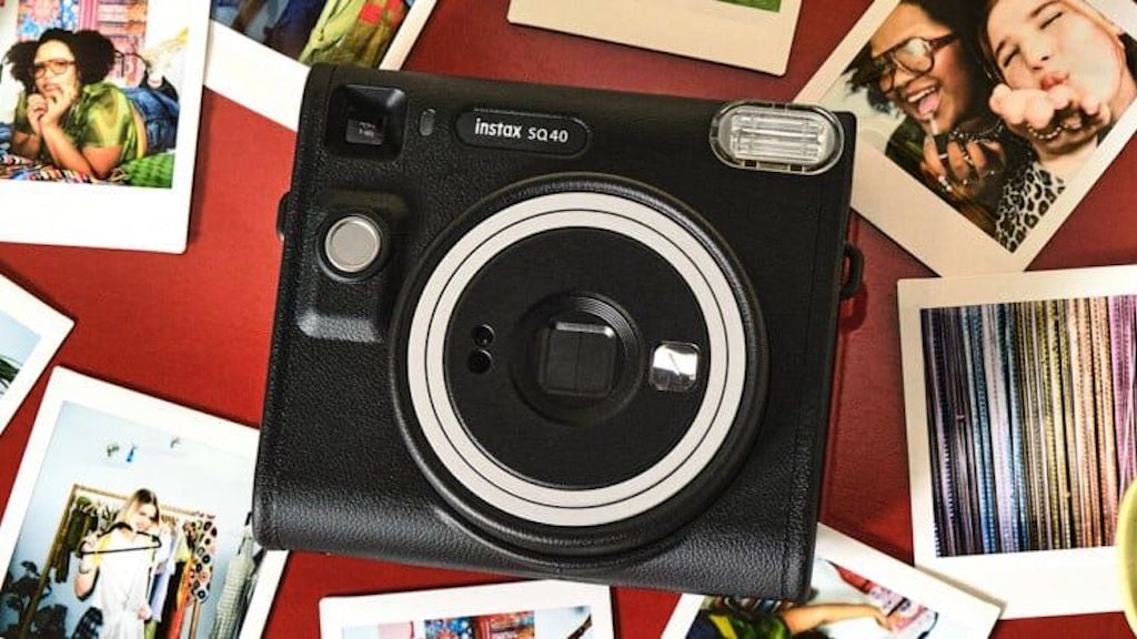 Máy chụp ảnh lấy liền Instax Square SQ40