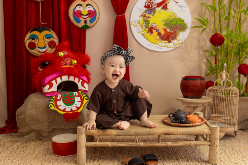 Khoảnh khắc tự nhiên và đáng yêu của bé