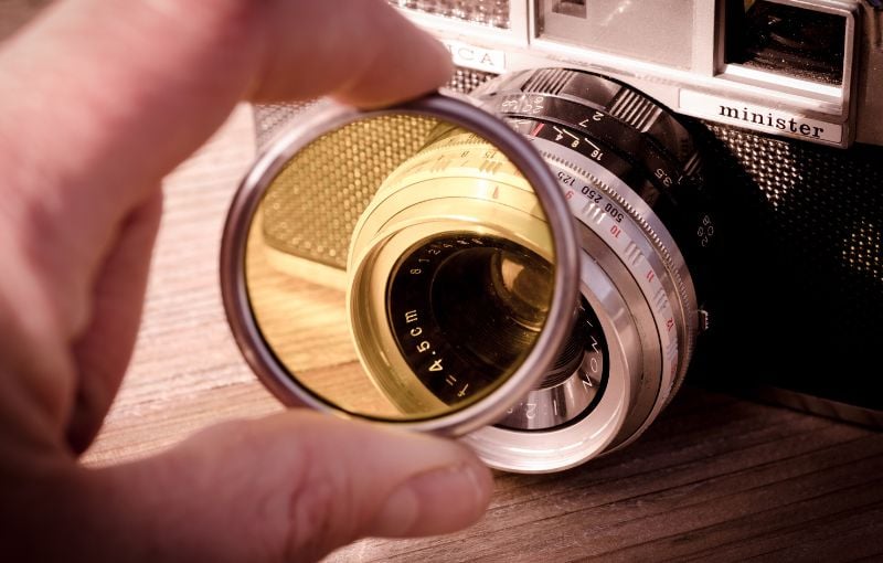 Filter UV giúp bảo vệ đầu ống kính