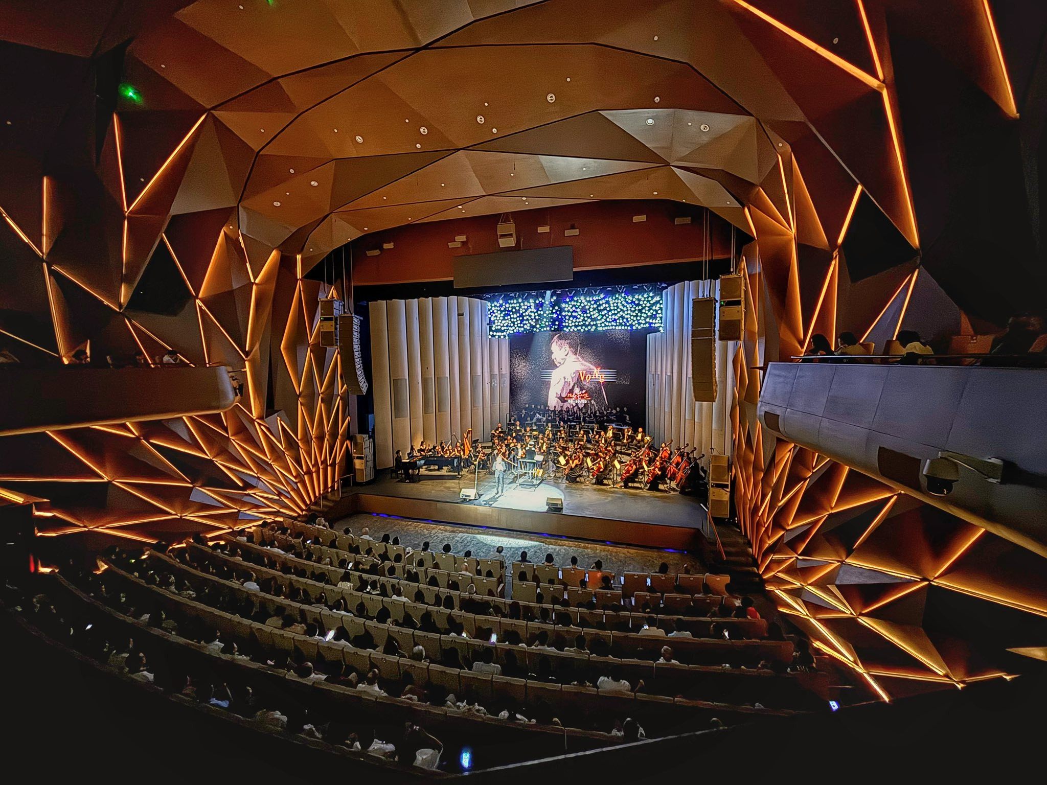 A Time to Remember – The Music of Phú Quang Lives On