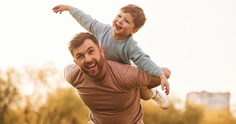 Khi trải nghiệm trở thành di truyền: Khoa học mới về vai trò của người cha