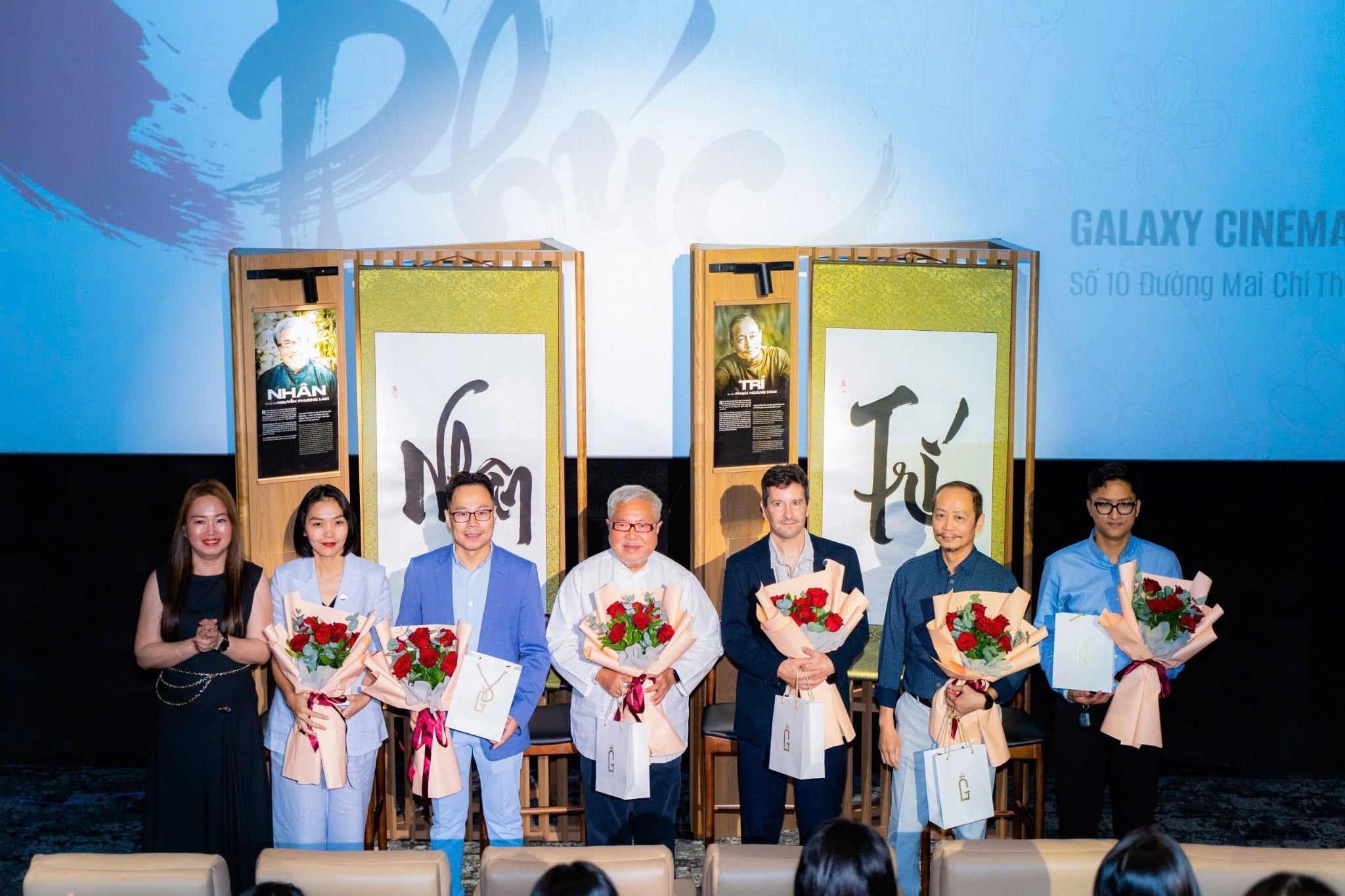 'Vũ trụ của TÂM': Tinh hoa kinh nghiệm sống từ những người Việt thành công