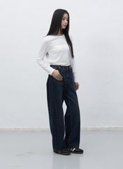 Vì Sao Gen Z Hàn Quốc Thích Mặc Đồ Basic Hơn Đồ Cầu Kỳ?