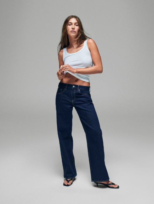 4 cách phối quần baggy jeans chuẩn phong cách Hàn - giấu chân to lại mát mẻ