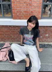 Tees Your Vibe: Khi chiếc áo thun trở thành “ngôn ngữ” thời trang của bạn