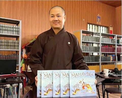 Vị Tăng sĩ trẻ và dự án Phật học Tinh hoa Thế giới