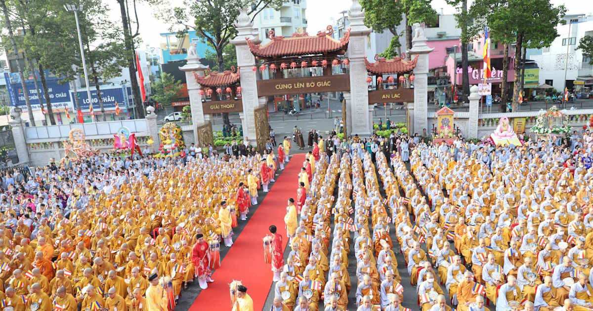 Ngày lễ Phật Đản là ngày nhắc nhở chúng ta về giá trị của sự tỉnh thức