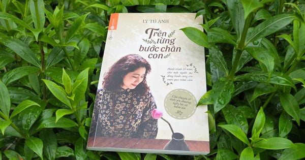 Đọc sách Trên từng bước chân con - Lý Tú Anh