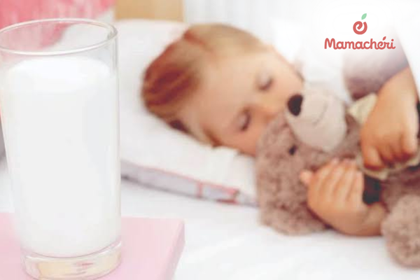 Sự thư giãn từ cữ sữa tối giúp con chuẩn bị tâm thế sẵn sàng cho một giấc ngủ sâu