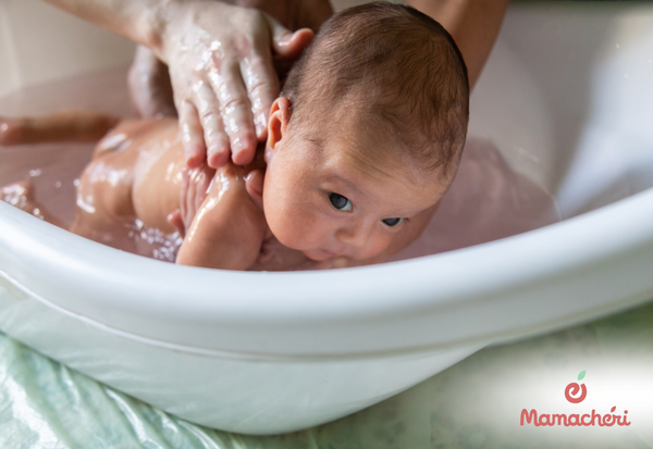 Một số điều cần lưu ý khi tắm cho trẻ sơ sinh