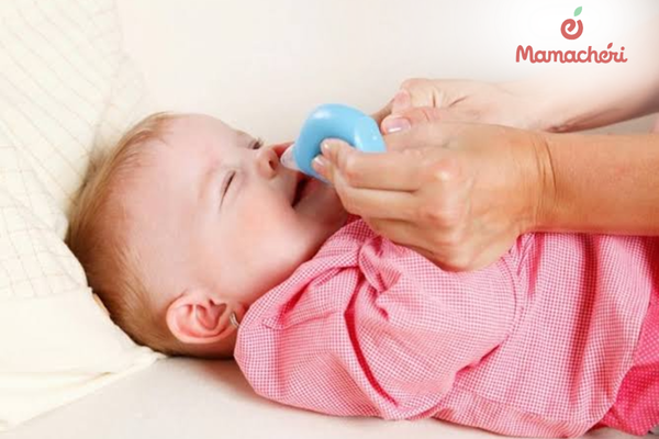 Bác sĩ hướng dẫn làm cách nào để chữa viêm tai giữa cho trẻ tai nhà nhằm giảm đau và hạ sốt an toàn