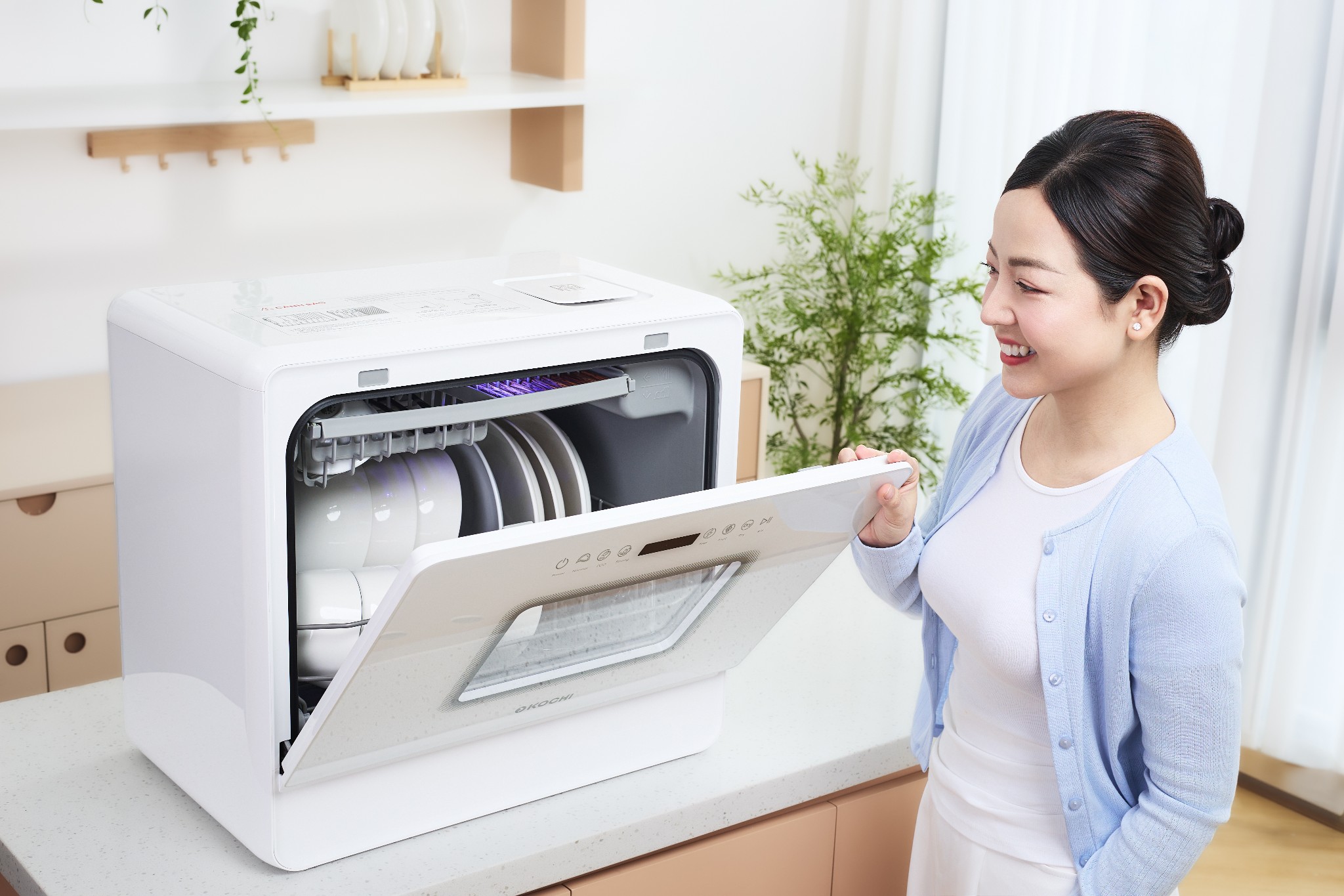 Ưu điểm không ngờ của máy rửa bát để bàn! Giải pháp rửa sạch hiện đại chỉ với 5 lít nước