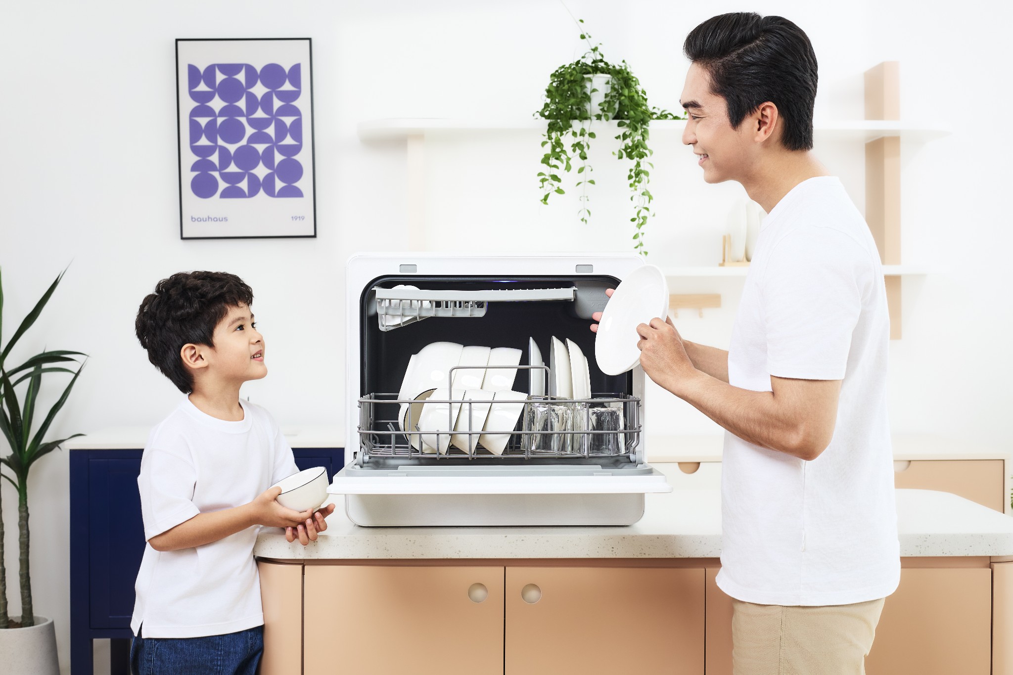 Máy rửa chén có khó dùng không? Trải nghiệm thực tế sau 1 tháng của người mới