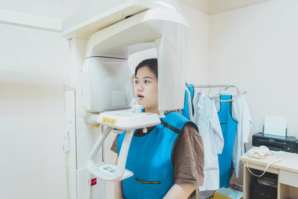 Chụp phim toàn hàm Panorama – Chẩn đoán chính xác, điều trị hiệu quả tại Nha khoa Vạn Thành