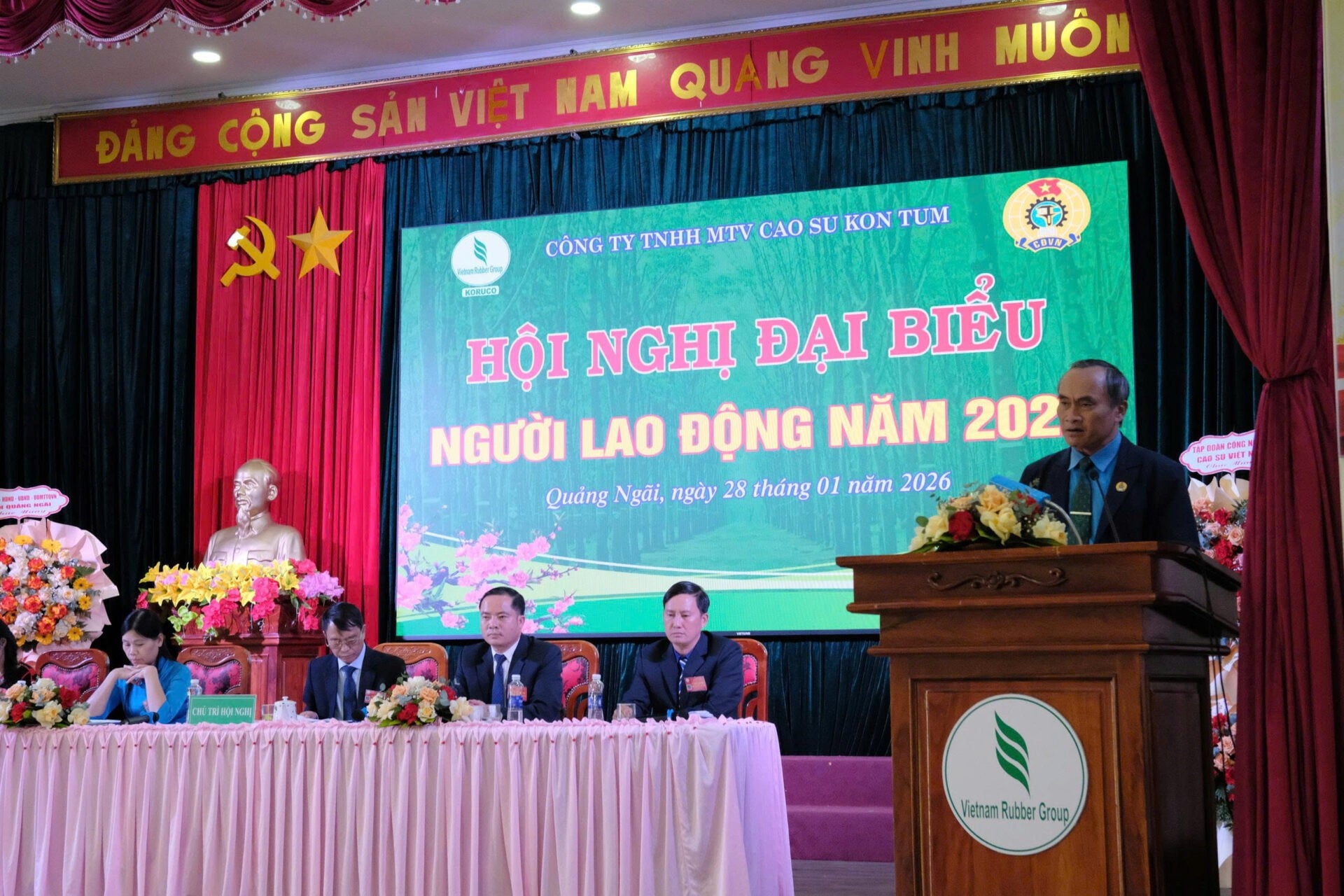 Thu nhập bình quân người lao động Cao su Kon Tum đạt 11,15 triệu đồng/người/tháng