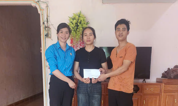 CÔNG TY TNHH MTV CAO SU KON TUM THĂM HỎI, ĐỘNG VIÊN CÁC GIA ĐÌNH CÁN BỘ, CÔNG NHÂN VIÊN NHÂN NGÀY GIA ĐÌNH VIỆT NAM 28/6