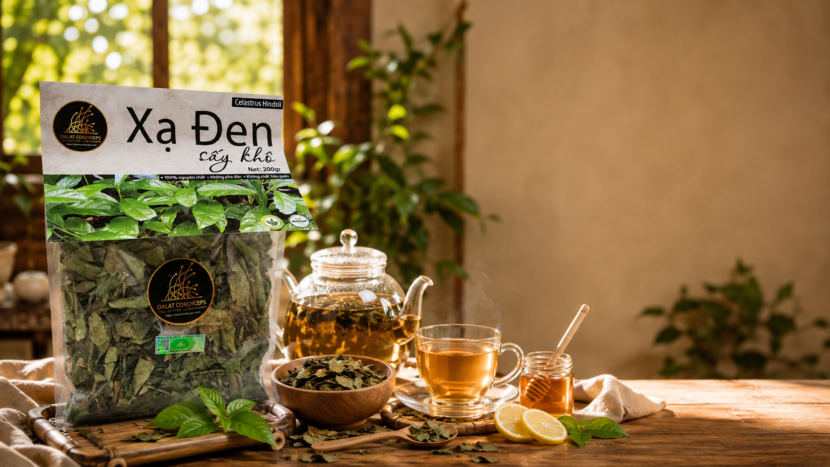 🌿 **XẠ ĐEN SẤY KHÔ, MỘT ẤM TRÀ MỘC CHO NHỮNG NGÀY MUỐN CHẬM LẠI**