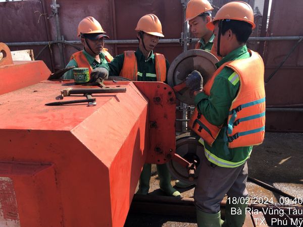 Cách chọn nhà thầu cắt bê tông dây kim cương TPHCM uy tín