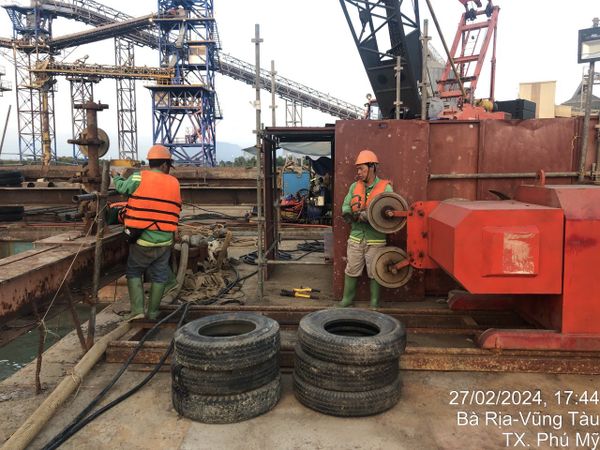 So sánh chi phí cắt bê tông bằng dây kim cương tại HCM 2026