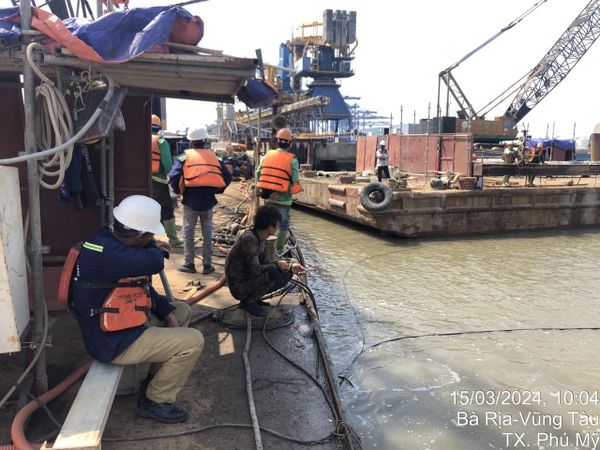 Bật mí 10+ địa chỉ cắt bê tông bằng Máy cắt dây kim cương giá tốt HCM