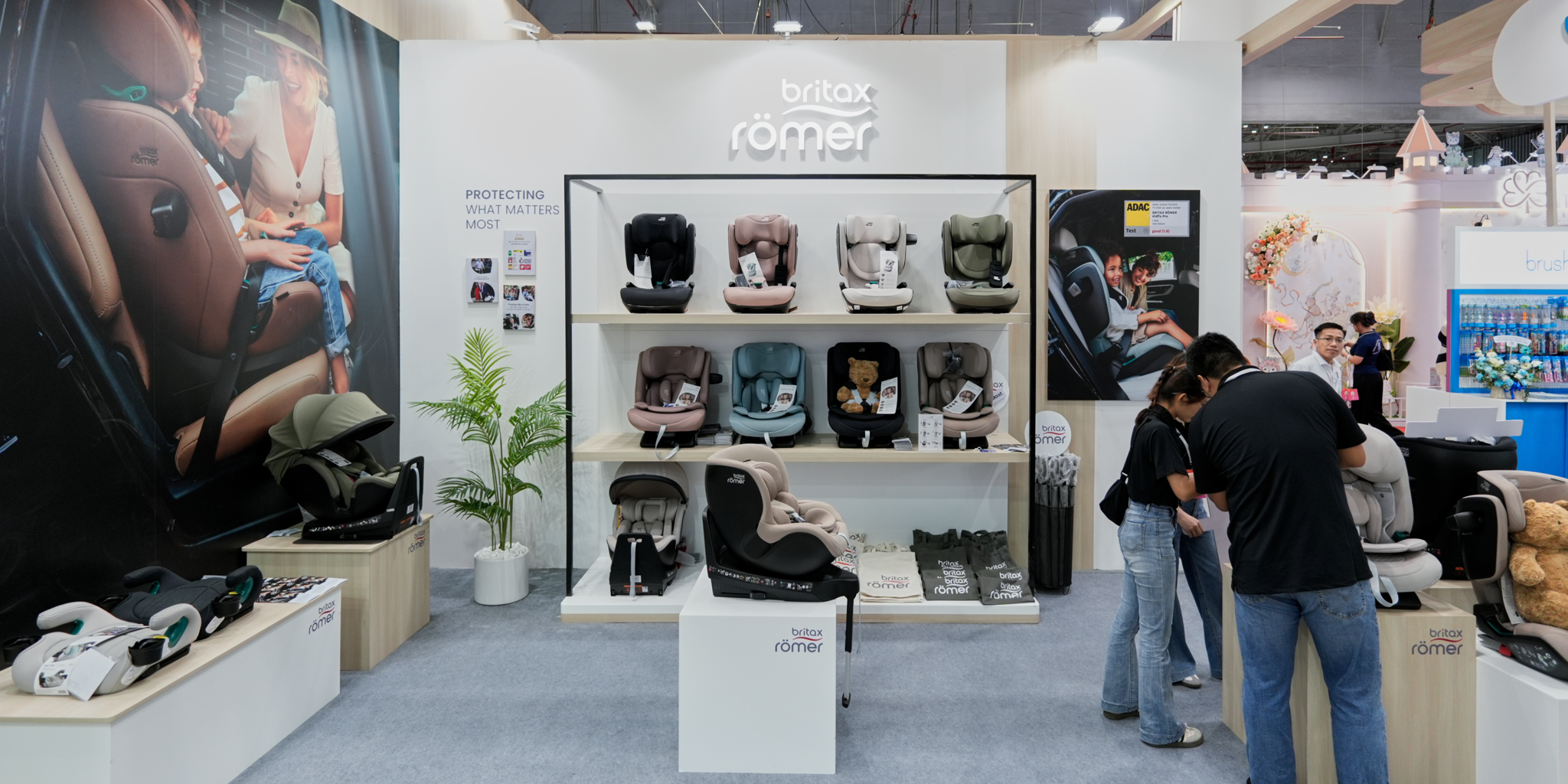 Britax Römer Gây Ấn Tượng Tại Vietbaby Fair 2026 Với Không Gian Trải Nghiệm Chuẩn Đức