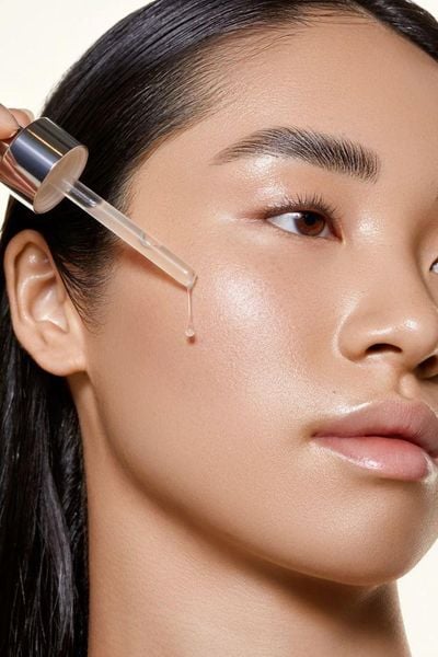 Top 6 serum chống lão hóa cho da dầu được ưa chuộng nhất