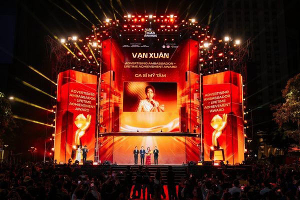 Vạn Xuân Awards 2025 vinh danh các nghệ sĩ tạo dấu ấn cho quảng cáo sáng tạo Việt