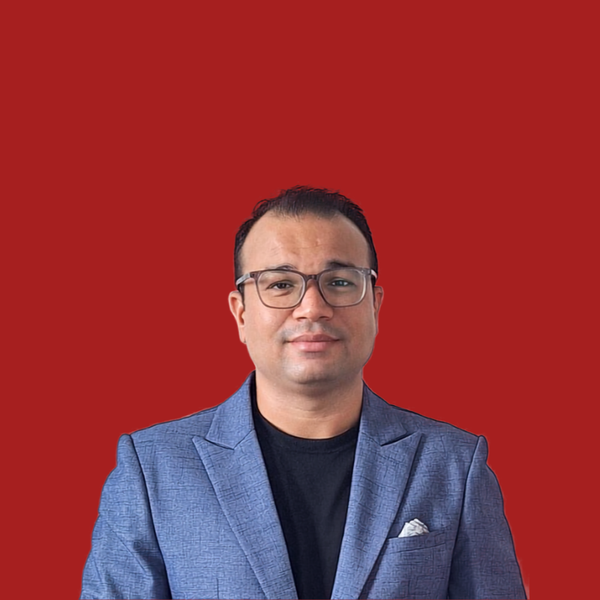Ông Alok Bhute