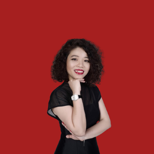 Bà Vivian Phạm