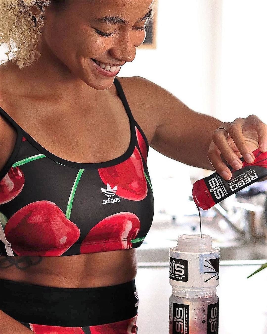 SiS Rego | Gói Năng Lượng Phục Hồi SiS Rego Cherry Juice