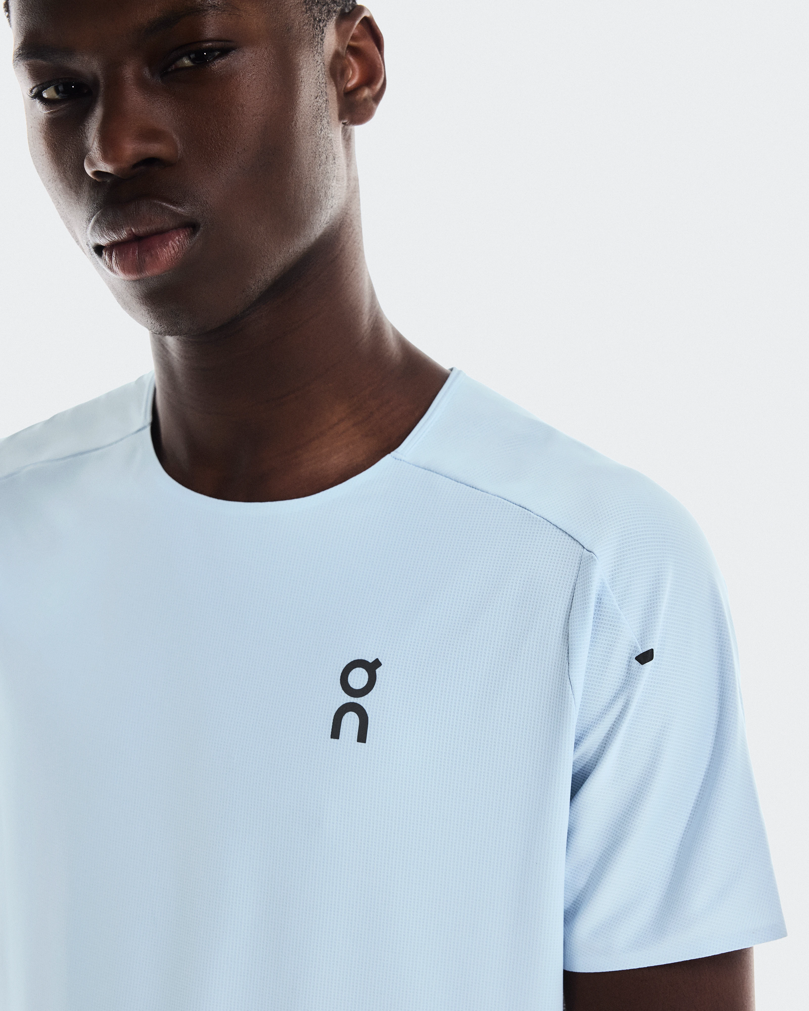 On Performance-T Arctic & Eclipse Men Tops and t-shirts