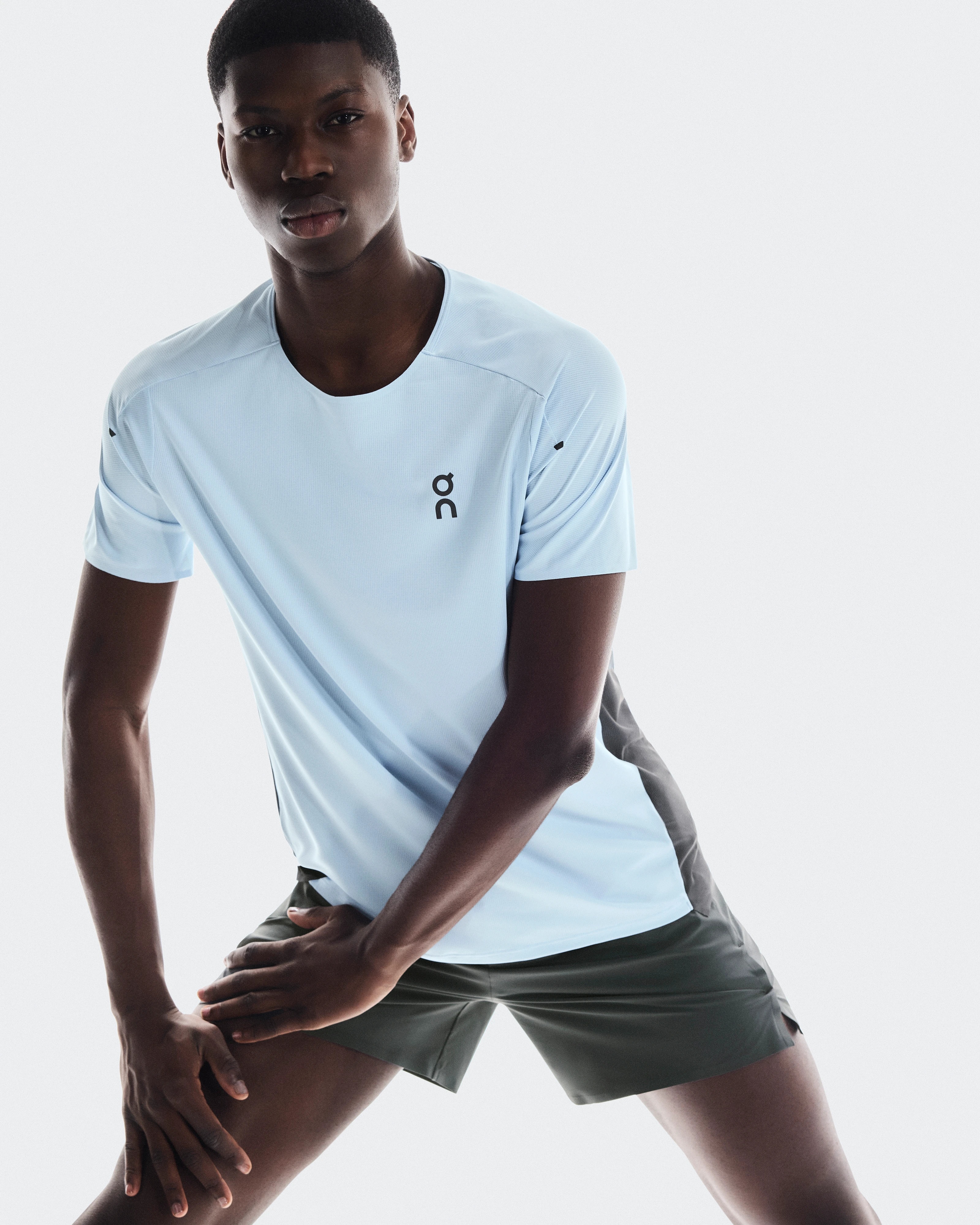 On Performance-T Arctic & Eclipse Men Tops and t-shirts