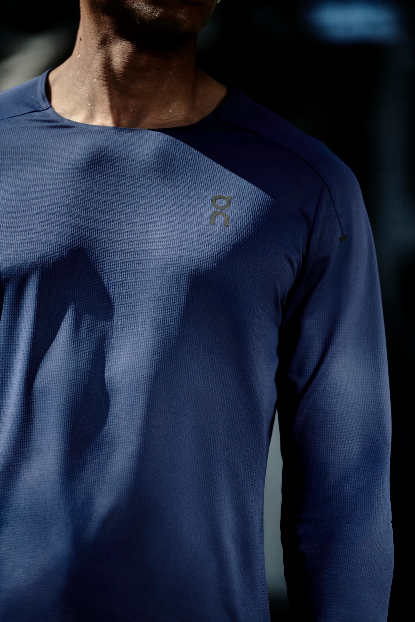 fw25-apparel_outerwear_campaign-detail_still-03.jpg?fm=webp