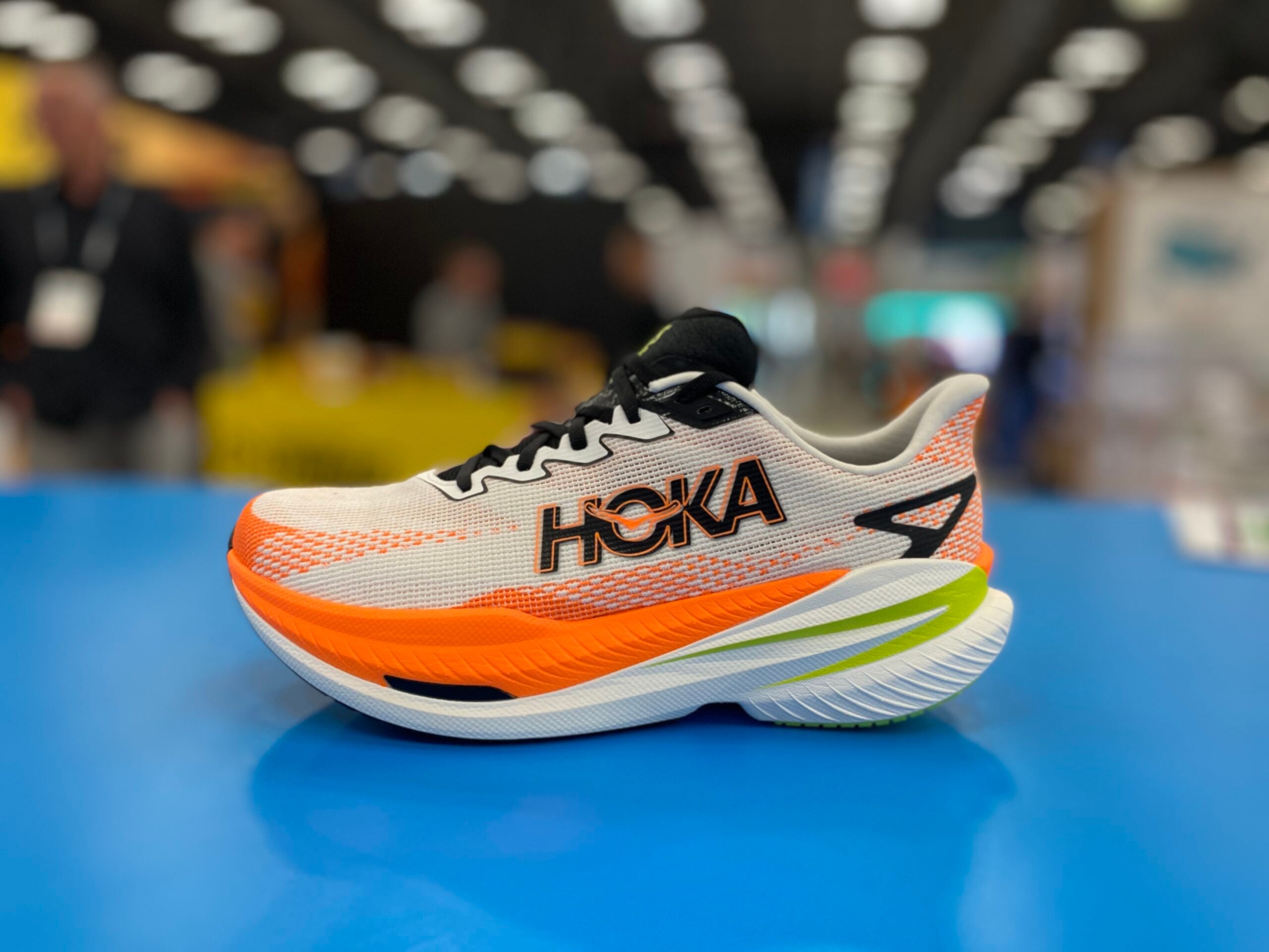 Hoka Mach X 3 – Giày chạy tốc độ thế hệ mới cho tempo và interval run