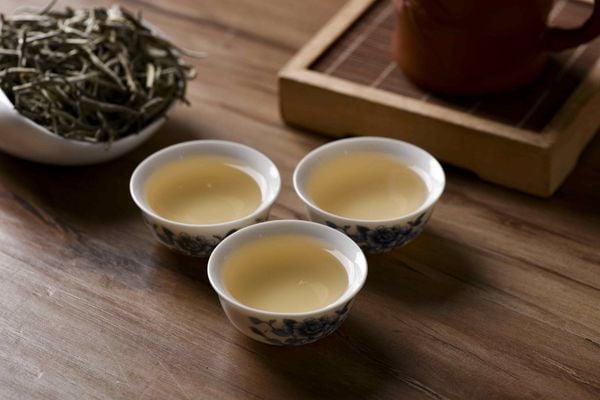 Cách Pha Trà Shan Tuyết Ngon: Nhiệt Độ & Thời Gian Chuẩn