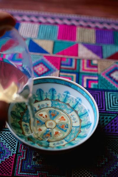 Trà Phổ Nhĩ Dạng Rời Khác Gì Trà Bánh? 4 Ưu Điểm Ít Ai Nói Đến