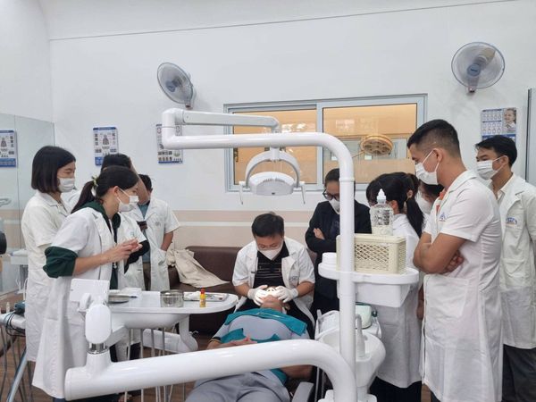 Mẹo lấy dấu răng không gây buồn nôn cho bệnh nhân