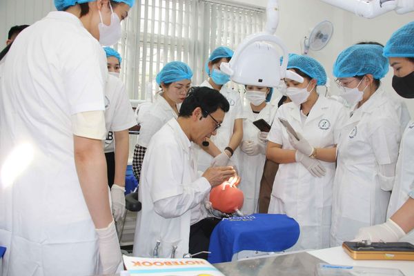 Học Răng Hàm Mặt tại Trung cấp Y khoa Việt Nam