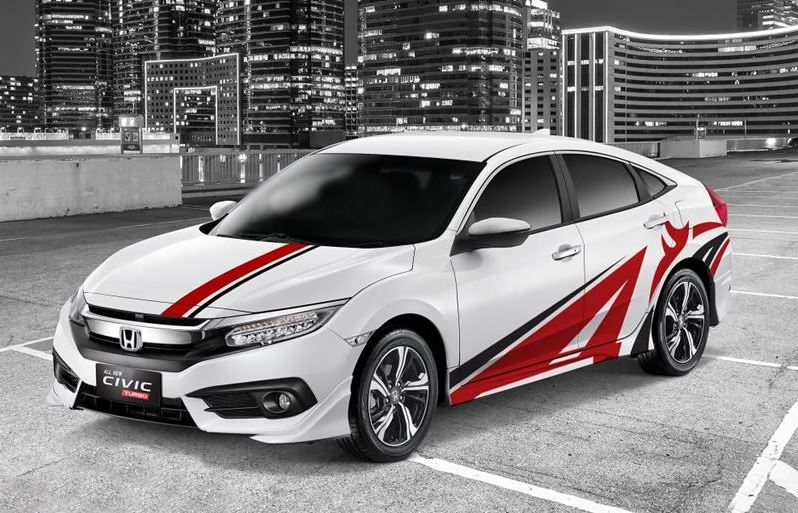 Hướng dẫn dán Decal xe ô tô đúng chuẩn