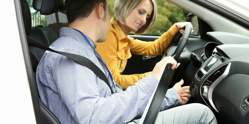 Kinh nghiệm lái xe cho tài mới cần thuộc nằm lòng