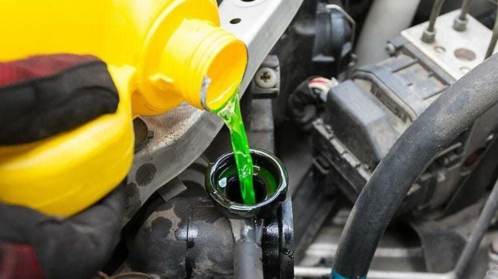 5 bước đơn giản kiểm tra nước làm mát ô tô - chủ xe cần biết