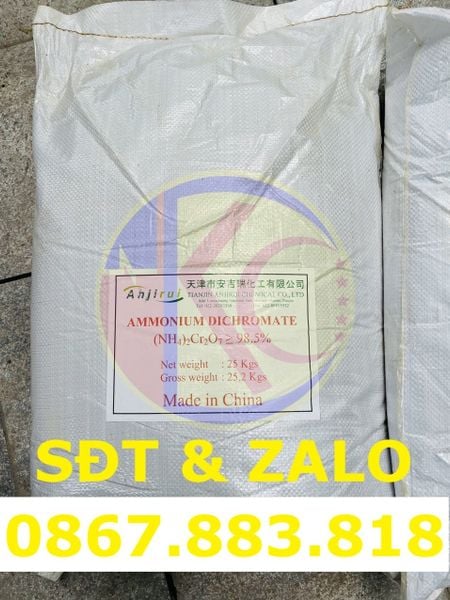 Thí nghiệm núi lửa hóa học Ammonium Dichromate