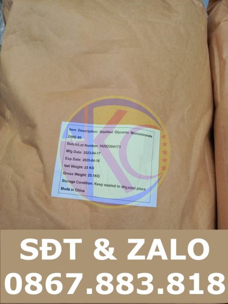 Distilled Glycerin Monostearate (C21H42O4)